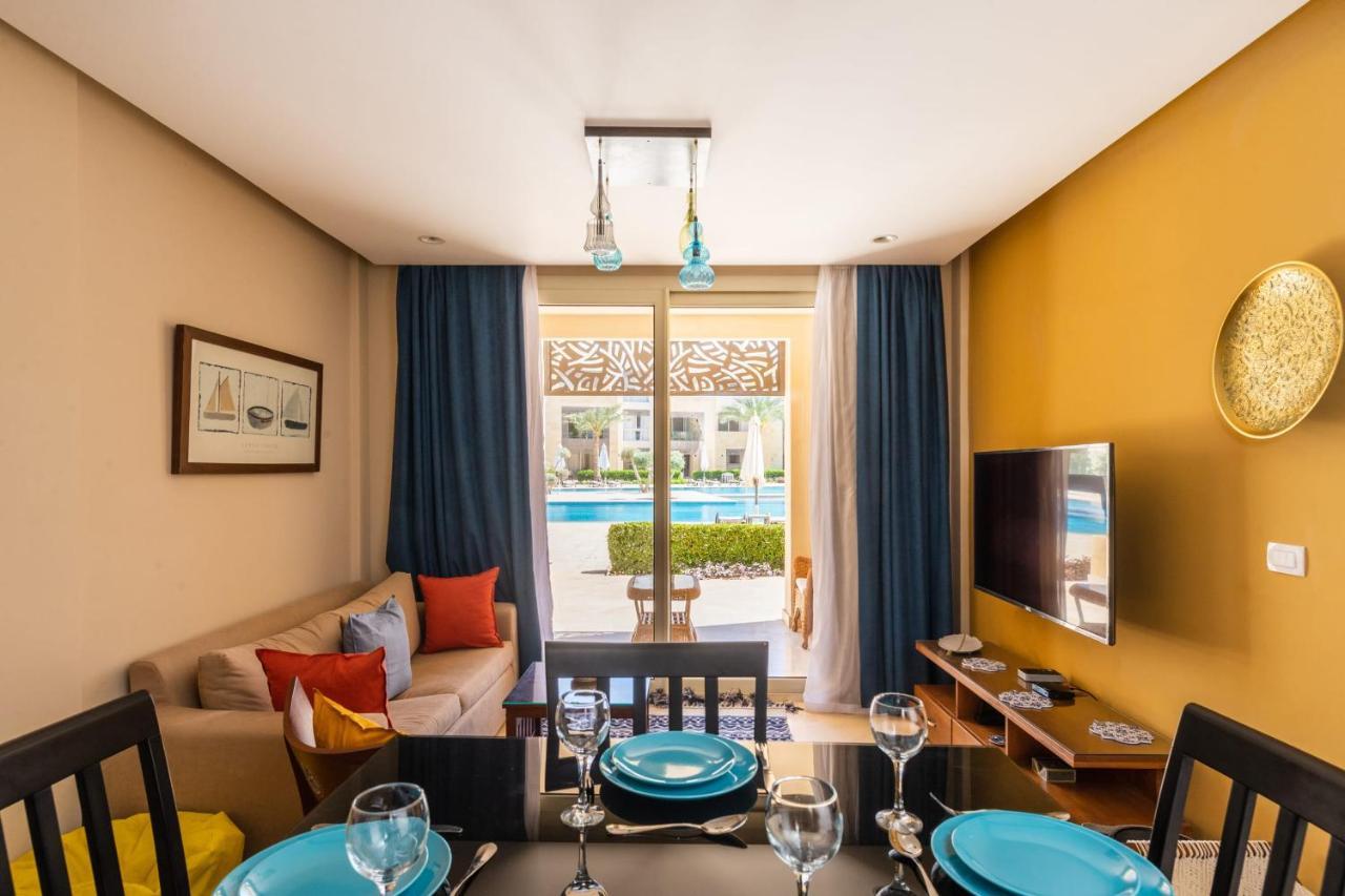 Apartament Jazzy 1bdr W Outdoor Pool View Terrace Free Pool & Access