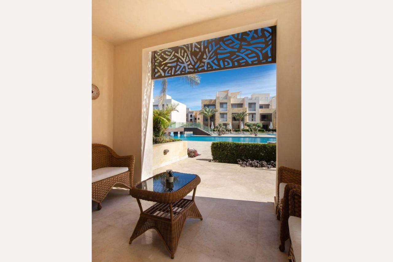 Apartament Jazzy 1bdr W Outdoor Pool View Terrace Free Pool & Access *